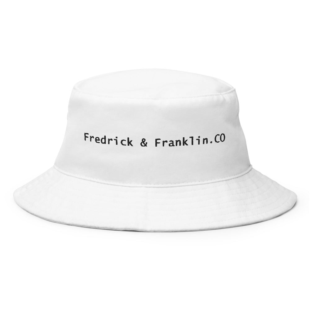 Signature Bucket Hat White